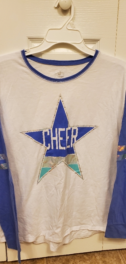 ❤5/$25 sale❤ Girls sz 20.5 cheer top